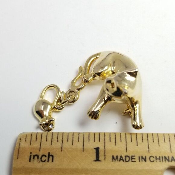 Vintage Cat and Mouse Shaped Brooch, Gold Tone, Rhinestone Eyes, Dangle Charm - Picture 3 of 5